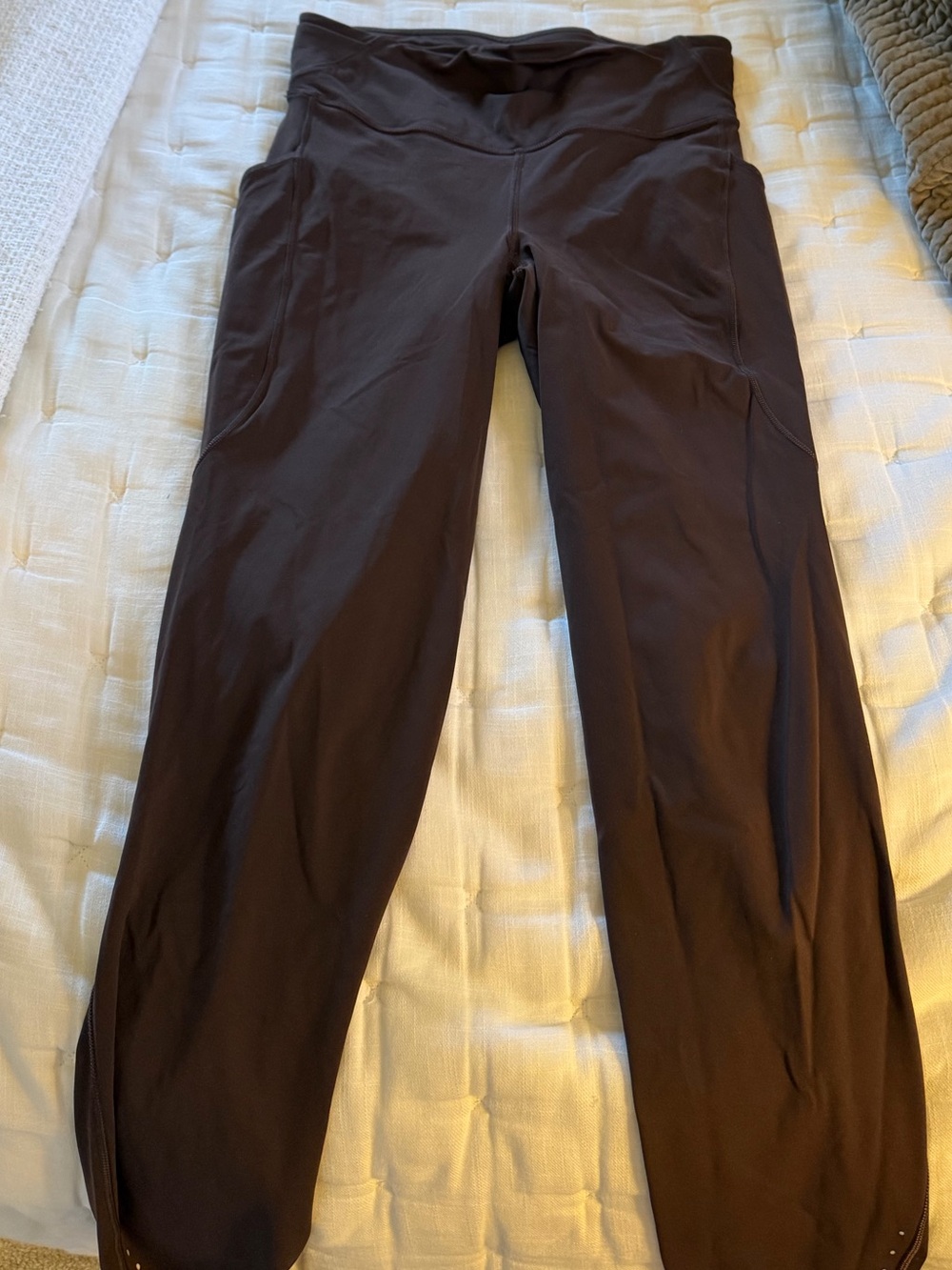 Lululemon Women’s High-Waist Brown Active Leggings (fast and free)